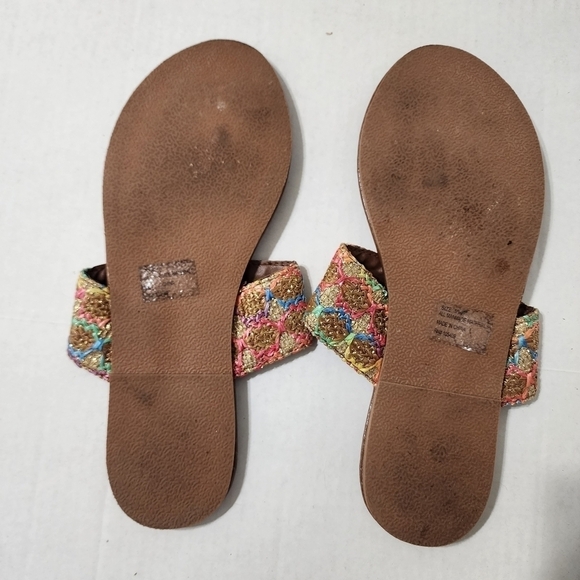 CHARMING CHARLIE Rainbow Woven Sandals Size 10 - Picture 2 of 3